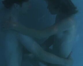 Justine Bateman nude, Sarah Deakins naked, Karen Holness nude, Felicity Huffman nude - Out of Order (2003) Classic Sex Scenes