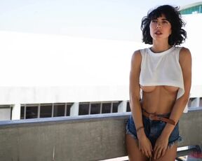 Milo Moire topless - Airport (2024) hot scene