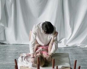 Fanni Prohaszka nackt, Cosima Lehninger nackt - Der Metzger muss nachsitzen (2015) sex scene