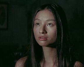 Lang Khe Tran nude - Les confins du monde (2018)