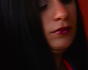 Teen Nudity Scene - Marylou Cabane nudel, Salomé Da Souza topless - Boucan (2023)