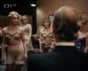 Classic Nude Scenes. Edita Dindelova, Tereza Pokorna, Bara Stepanova - Lasky mezi kapkami deste (1979)