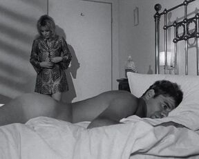 Retro Nude Scene. Elga Sorbas topless. Der amerikanische Soldat (1970) Classic Deutsch Nudity Scene