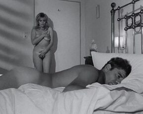 Retro Nude Scene. Elga Sorbas topless. Der amerikanische Soldat (1970) Classic Deutsch Nudity Scene