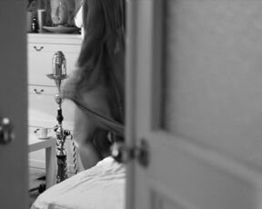 Yuliya Peresild naked - Weekend (2014) Topless Russian Actress
