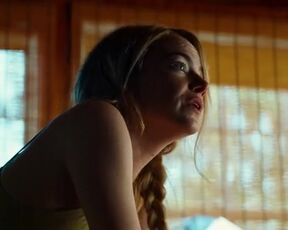 Emma Stone nude, Margaret Qualley nude, Hunter Schafer nude - Kinds of Kindness (2024)