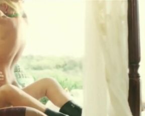Lucia Lapiedra nude. Explicit Movie Scenes. Isi Disi, alto voltaje (2006)