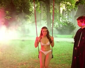 Stefanie Stappenbeck sexy, Julia Obst hot. Kann denn Liebe Sunde sein (2011) Hot Bikini & Sex Scenes