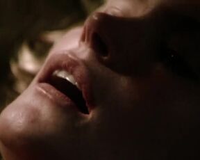 Natasha Henstridge Hot. Sex Scene from Would Be Kings (2008)