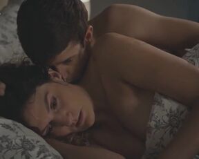 Amandine Hinnekens nude, Carole Matagne nude. Trentenaires (2024) Bed Sex Episodes from Season 02
