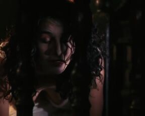 Denice Duff topless, Melanie Shatner nude. Bloodstone Subspecies II (1993). Nudity Horror Scene