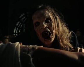 Denice Duff topless, Melanie Shatner nude. Bloodstone Subspecies II (1993). Nudity Horror Scene