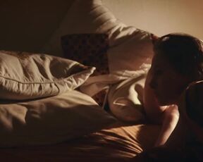 Alina Levshin, Pegah Ferydoni sexy - Stand Up (2021) hot movie scenes