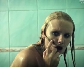 Alona Alymova nude. Konchena (2010)