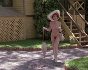 Margaret Whitton naked. Ironweed (1987) Full Frontal Nudity Scene