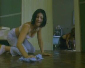 Ana Franic, Jelena Djokic nude lesbian scene. Disi duboko (2004)