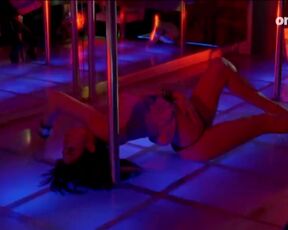 Christina Hecke hot. Hopfensommer (2011)Striptease Movie Scene