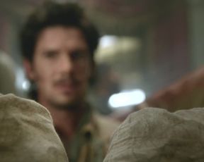 TV show scene Hannah New, Jessica Parker Kennedy nude - Black Sails S03E02 (2016) 