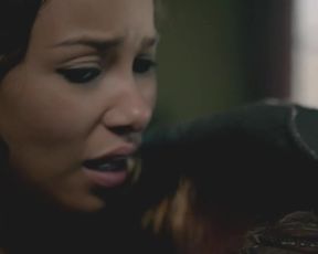 TV show scene Hannah New, Jessica Parker Kennedy nude - Black Sails S03E02 (2016) 