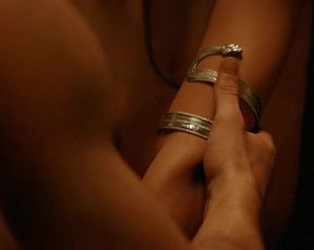 Rosario Dawson - Alexander (2004)