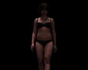 Scarlett Johansson - UNDER THE SKIN (2014)