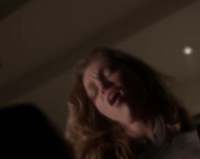 TV show scene Lili Simmons - Ray Donovan S05 E03 (2017) 