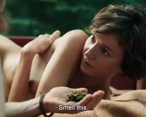 Naked scenes Julia Koschitz - Jonathan (2016)