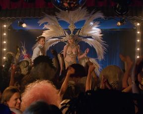 TV show scene Geena Davis nude - Glow s03e09 (2019) 