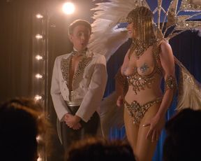 TV show scene Geena Davis nude - Glow s03e09 (2019) 
