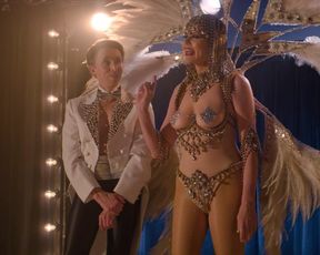 TV show scene Geena Davis nude - Glow s03e09 (2019) 