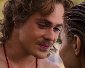 TV show scene Cara Buono nude - Stranger Things s03e01 (2019) 