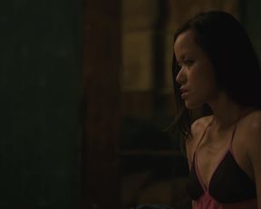 TV show scene Merlynn Tong nude - Top of the Lake s02e02 (2017) 