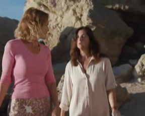 Naked scene Alexandra Vandernoot nude - Noces Rouges s01e05 (2018) TV show nudity video