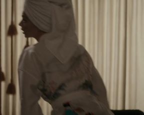 Actress Emily Ratajkowski nude - Lying and Stealing (2019)