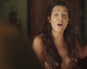 TV show scene Clarice Falcao nude - Shippados s01e01-06 (2019) 
