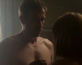 Naked scene Emma Greenwell nude - The Rook s01e04 (2019) TV show nudity video