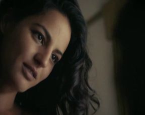 Naked scene Jana Perez naked - Farina s01 (2018) TV show nudity video