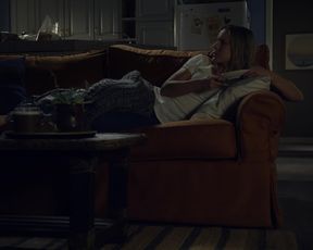 Naked scene Kristen Bell nude - Veronica Mars s04e01 (2019) TV show nudity video