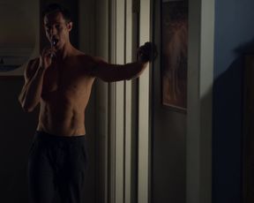 Naked scene Kristen Bell nude - Veronica Mars s04e01 (2019) TV show nudity video