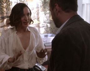 Naked scene Nathalie Odzierejko nude - Sam-s03e02e06 (2019) TV show nudity video