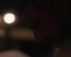 TV show scene Ella Purnell nude - Sweetbitter s02e04 (2019) 