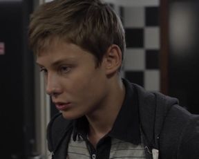 Naked scene Mathilde Seigner, Fanny Gilles nude - Sam s01e03 (2018) TV show nudity video