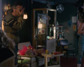 TV show scene Alison Brie nude - Glow s03e03 (2019) 