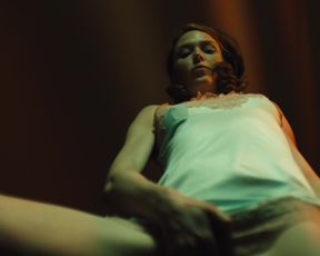 TV show scene Lucy Walters, Nola Palmer, Natalie Hall nude - Jett s01e07 (2019) 