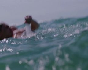 Sexy Laura Kajer nude - Badehotellet s06e01 (2019) 