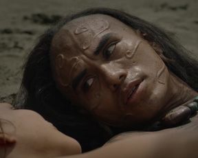 Actress Paulette Hernandez nude - Sitiados Mexico s01e07 (2019) Nudity and Sex in TV Show