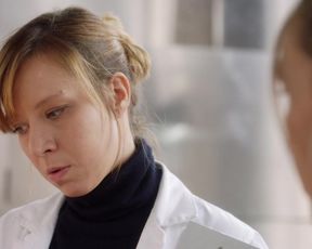 Naked scene Anne Marivin, Jeanne Guittet nude - Sous La Peau s01e01-03 (2019) TV show nudity video