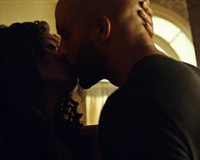 Naked scene Yetide Badaki nude - American Gods s02e08 (2019) TV show nudity video