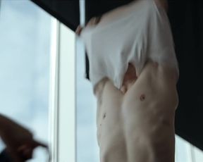 Naked scene Malgorzata Foremniak, Eliza Rycembel nude - Odwroceni. Ojcowie i corki s01e01-05 (2019) TV show nudity video