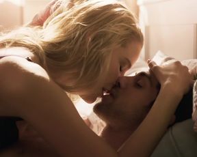 Actress Mirka Pigulla nude - In aller Freundschaft - Die jungen Arzte s05e12 (2019) TV Show Sex Scenes